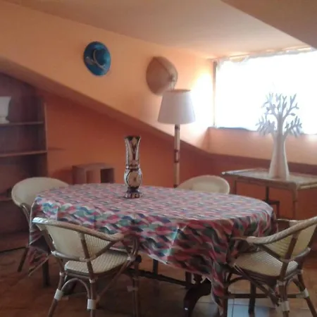 Giustina Apartment *